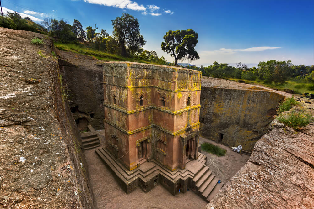 Lalibela, the famous rock-hewn Church in Ethiopia - image: shutterstock.com