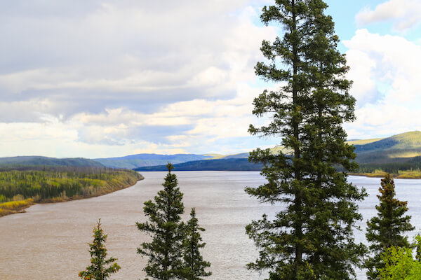 Yukon River in Alaska - image by Michel Rosebrock/shutterstock.com