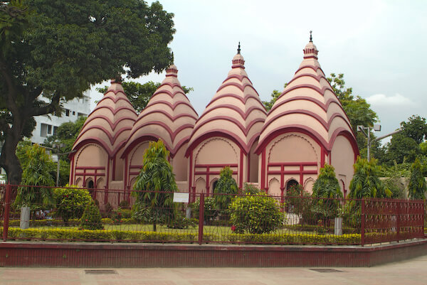 dhakeswari temple