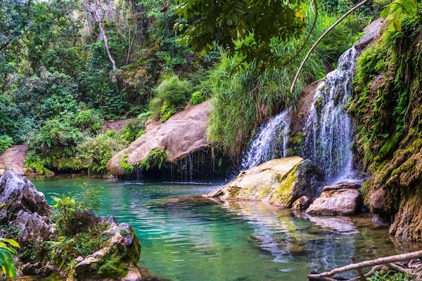 cuba waterfall el nicho