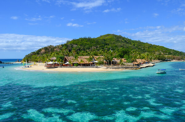 Castaway Island is part of the Mamanuca islands in Fiji Castaway Island is part of the Mamanuca islands