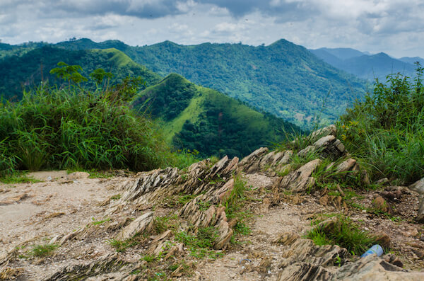 Hiking on Afadjato mountain