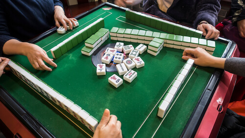 Playing Mahjong