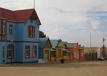 Namibia Lüderitz colourful houses