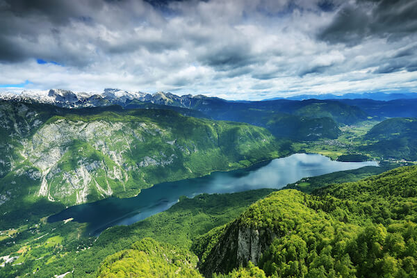 slovenia lake bohinj