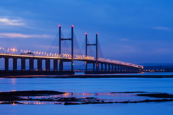 Bridge over the Severn river linking England with Wales