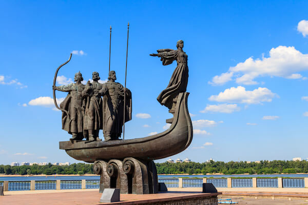 Founders of Kyiv Monument - image by Olha Solodenko