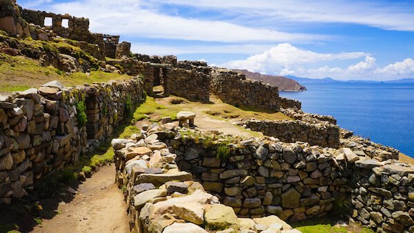 There are over 80 ruins on Isla del Sol/Bolivia