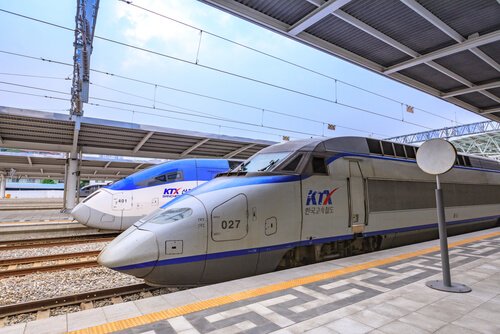 Korean high speed trains in station