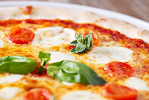 Typical Pizza Margherita