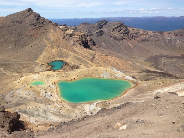 new zealand tongariro crossing