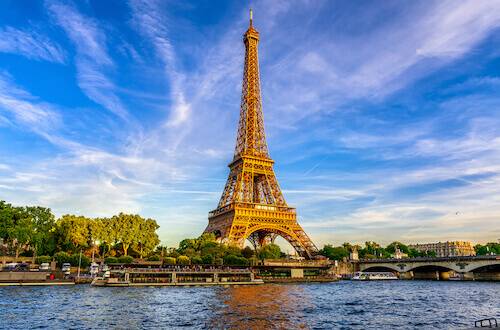 Top 10 Famous Landmarks In The World Most Famous Man Made Monuments