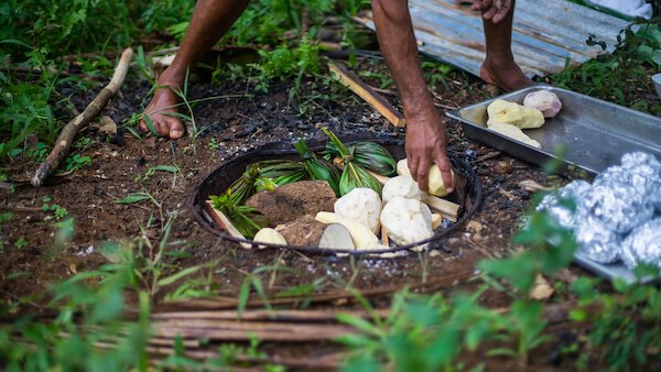 Umu - the traditional Tongan underground oven