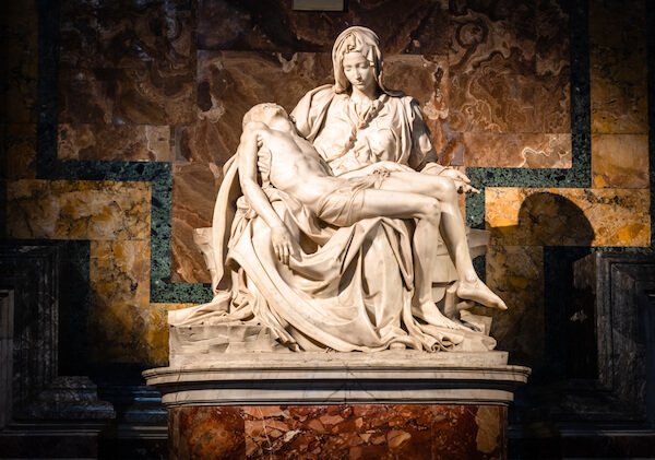 vatican city pieta ed photofires