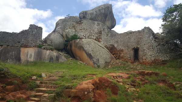 zimbabwe ruins